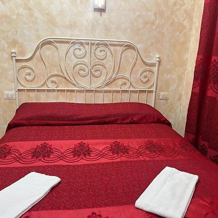 Roma Guest House Екстериор снимка