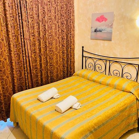 Roma Guest House Екстериор снимка