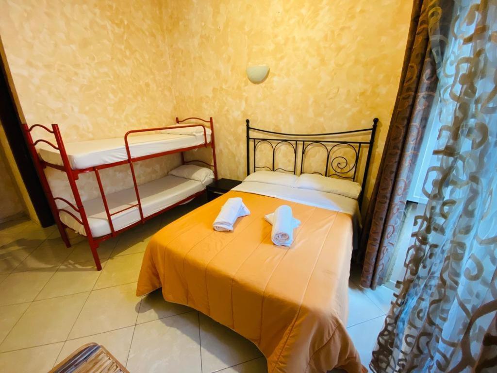 Roma Guest House Екстериор снимка